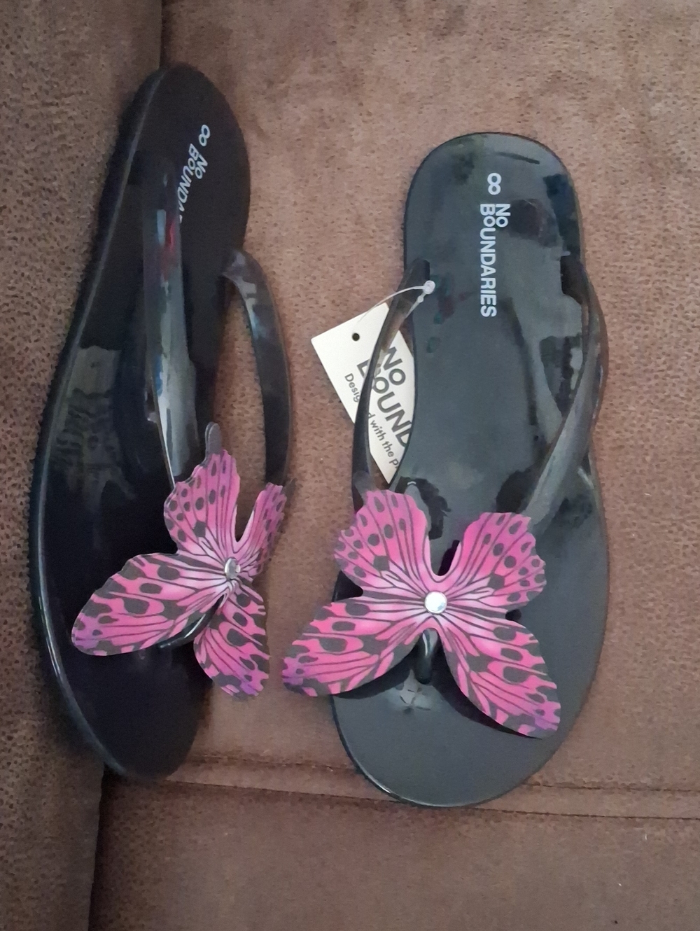 No Boundaries Black Jelly Flip Flops with Pink Butterfly Accent Size 8